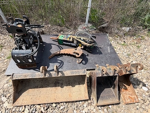 Vand miniexcavator VOLVO EXR252D cu accesorii si remorca transport - imagine 7