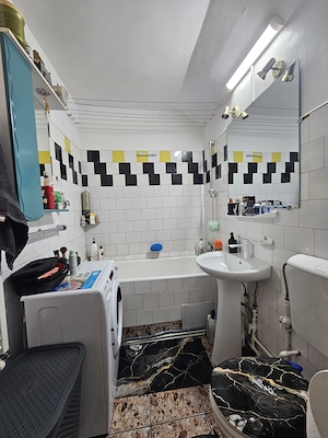 Garsonieră-etaj 3-mobilată și utilată - imagine 6