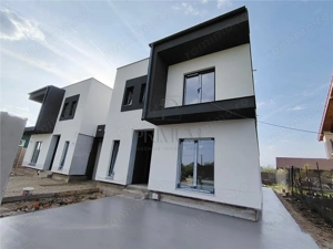 Duplex separat prin garaj - 150 mp utili - finisaje la alegere.