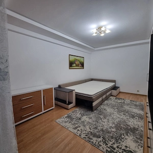 De vanzare apartament cu 2 camere in zona Sagului