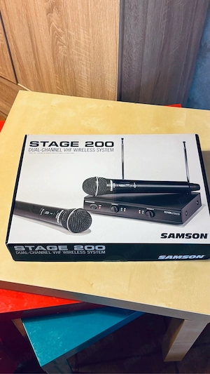 Microfon profesional de concert