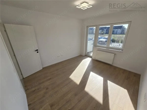 Apartament 3 Camere | Zona Tractorul | 2 Balcoane | NOU - imagine 3
