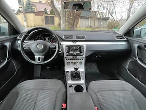 Vw Passat 2012 - imagine 3