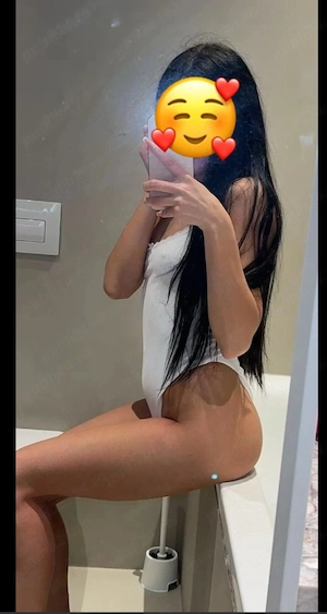   Carla pentru prima oară în orașul  tau  poze in locatie fac și deplasări  la hotel