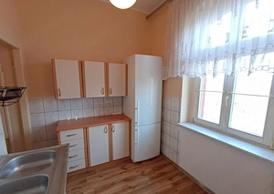 Garsoniera de inchiriat in zona Complex Studentesc  - imagine 2