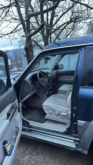 Nisan Patrol Y61 autoutilitara - imagine 3