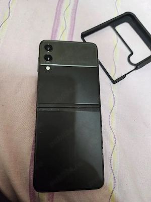 vand Samsung z flip3 