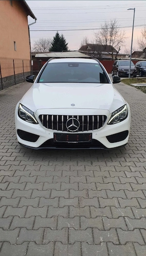 Mercedes C-Klass 220D AMG Pachet Interior-Exterior Led Navi Camera  - imagine 8