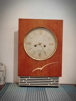 vand ceas cu pendula vechi