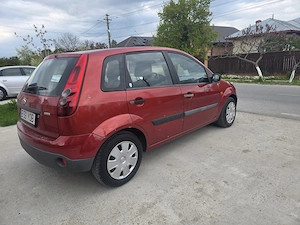 Ford Fiesta 2007-Provenienta RO-Economicul 1400.TDCI 4,5%. Perfecta stare la numai 1500 Euro - imagine 5