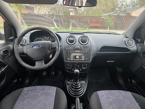 Ford Fiesta 2007-Provenienta Ford RO-1400.TDCI.Economicul 4,5%. Pret 1550 Euro - imagine 7