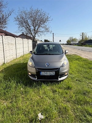Renault scenic - imagine 4