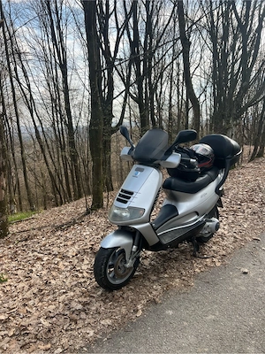 Vand scuter Piaggio 125cc - imagine 3