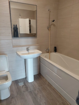 Apartament 2 camere plus loc de parcare, Cartierul Solar, Bucuresti, sector 4 (direct propietar) - imagine 3