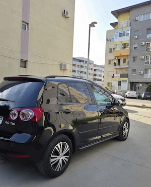 VW Golf 6 Plus 2.0 Tdi an 2009 cutie manula ,îngrijit  - imagine 4