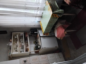 Apartament 3 camere de vânzare Onești,zona Cvartal,jud.Bacău - imagine 3