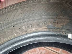 4 anvelope Good Year 215/65R16 dot 2225 - imagine 5