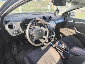 Vând Ford Mondeo MK4 