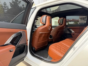 Bmw 740d X-Drive M pachet Pro Full NEW MODEL - imagine 5