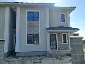 Proprietar! Duplex unit prin camera tehnica,zona Mcity, str Gabriela - imagine 2