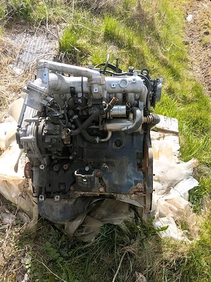 Vand bloc motor Kia Sorento 2.5 crdi 140cp/170cp cod motor D4CB - imagine 5