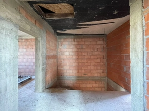 Duplex 5 camere - Mosnita Noua -125 Mp