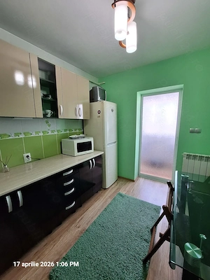 De vanzare apartament 2 Camere Decomandat
