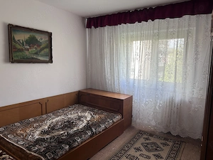 Vând apartament cu 2 camere in zona republicii - imagine 9