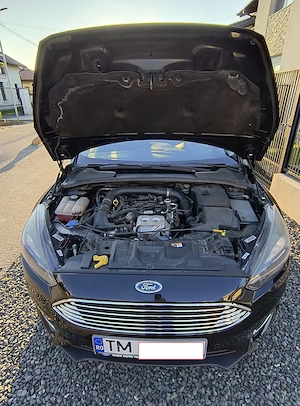 Proprietar vand FORD FOCUS Titanium model MK3.5 4 usi 2017 - imagine 5