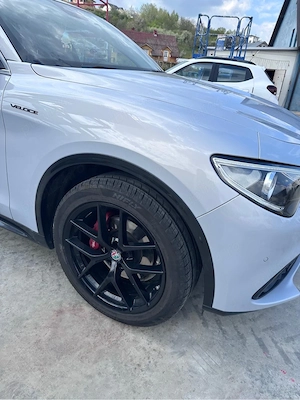 Alfa Romeo Stelvio Q4 210 CP - imagine 7