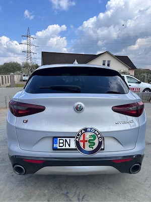 Alfa Romeo Stelvio Q4 210 CP - imagine 2