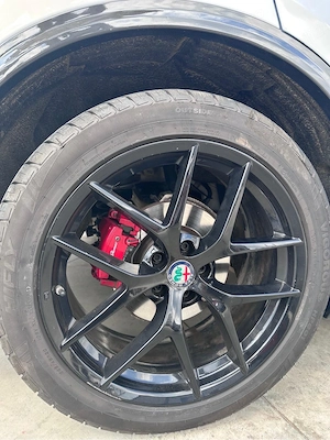 Alfa Romeo Stelvio Q4 210 CP - imagine 10