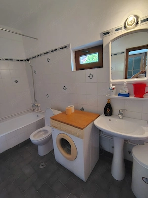 Casa de vânzare  - imagine 2