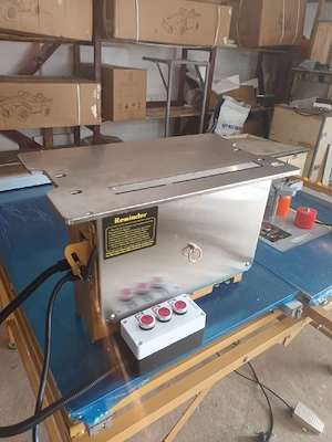 Circular cu incizor - debitare fara ciobituri