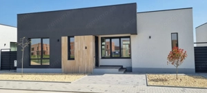 Investește în calitate: Case pe parter în cel mai nou și aerisit complex.