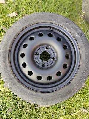 4 orfeline cauta un nou camin (anvelope + jante) - imagine 5