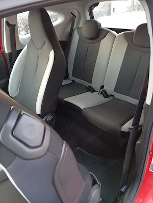 Toyota Aygo 2015, manuala, 2 usi, 170.000 km - imagine 7