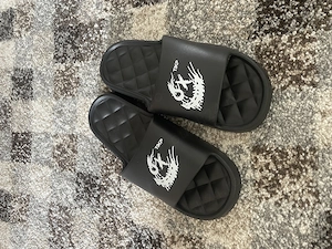 Șlapi negrii cu model mărime 42 43