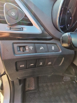 Hyundai Santa Fe 2015 - imagine 8