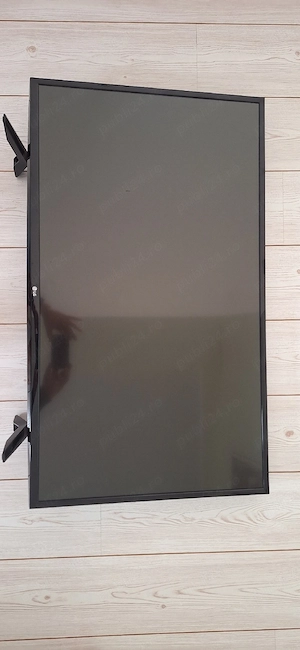 Televizor LG 109 cm