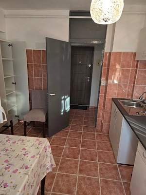 Apartament de inchiriat cu 2 camere - imagine 5