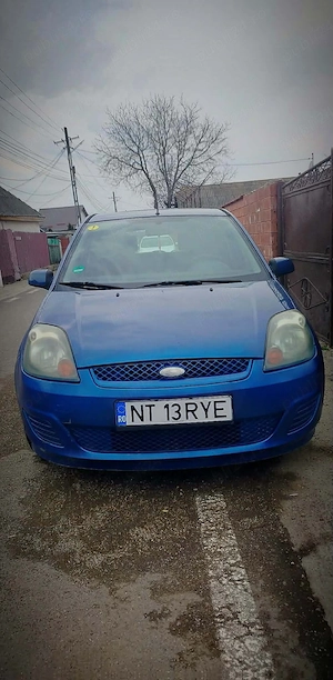 Ford fiesta  - imagine 5