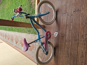 Bicicletă fete Schwinn 20 inch