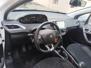 Peugeot 2008 - imagine 2