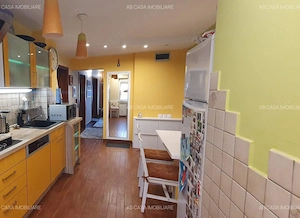 Apartament deosebit, 3 camere, 2 băi, 1 balcon, 90 mp, et. 3, zona Girocului, cu garaj, comision 0% - imagine 5