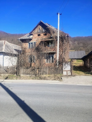 Vând casă cu gradina - imagine 2