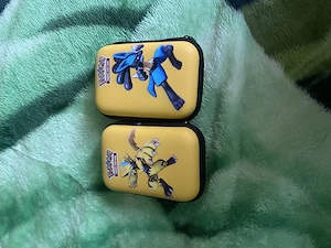 Cutii depozitare cărți Pokemon TCG