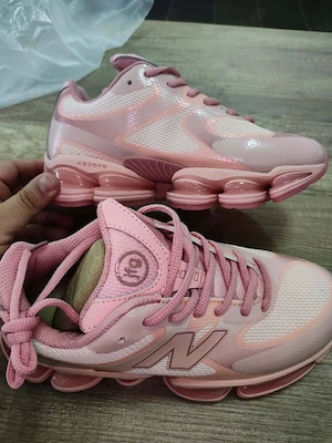 NewBalance 2000 x JoeFreshGood , mărimea 37-22,5 cm