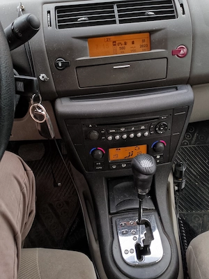 Vând autoturism Citroen c4 - imagine 3