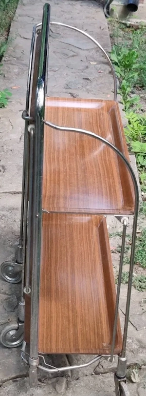 carucior de servire ani 60-70 perfecta stare.